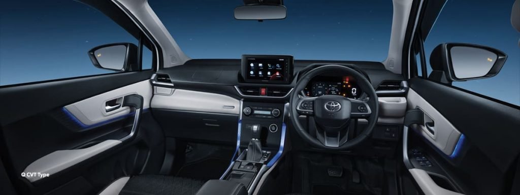 Interior Kabin Toyota Veloz Hybrid EV 7 Penumpang